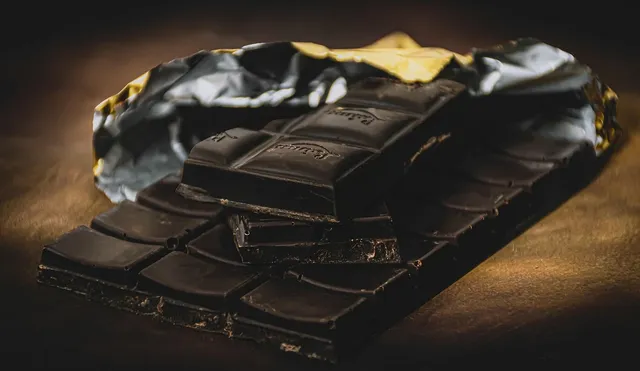 Czekolada gorzka klasycz. 64% 100g WEDEL